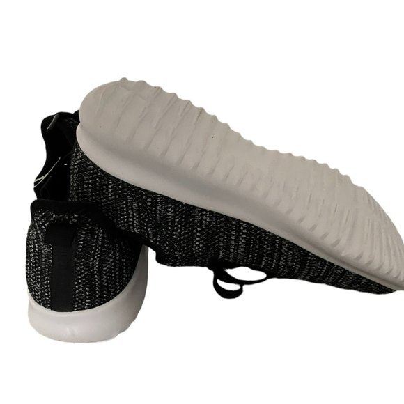 Women's Shoe, Athletic Works, Black Color, NWT - Picture 5 of 6